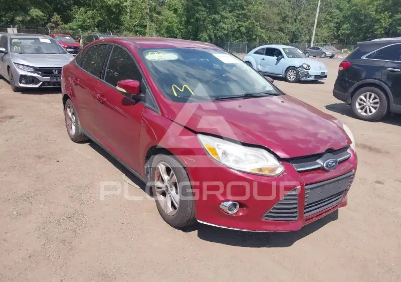 2014 Ford FOCUS фото