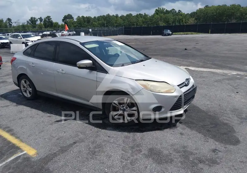 2014 Ford FOCUS photo