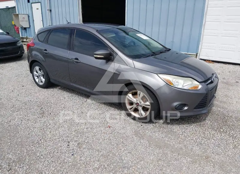 2014 Ford FOCUS фото