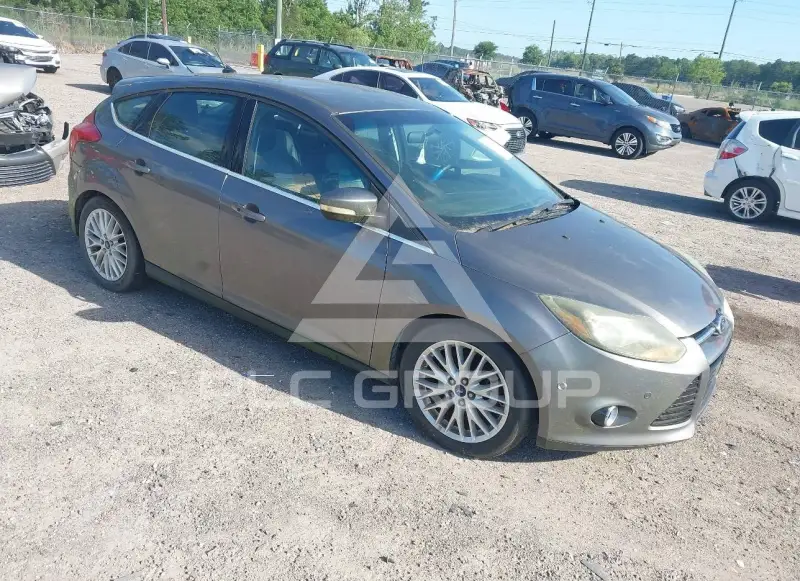 2014 Ford FOCUS фото