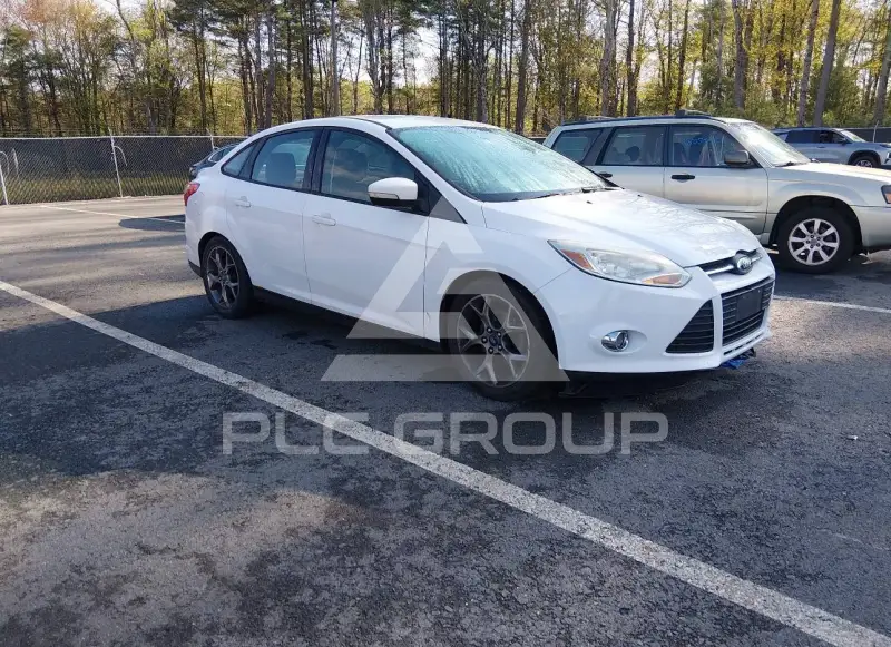 2014 Ford FOCUS photo