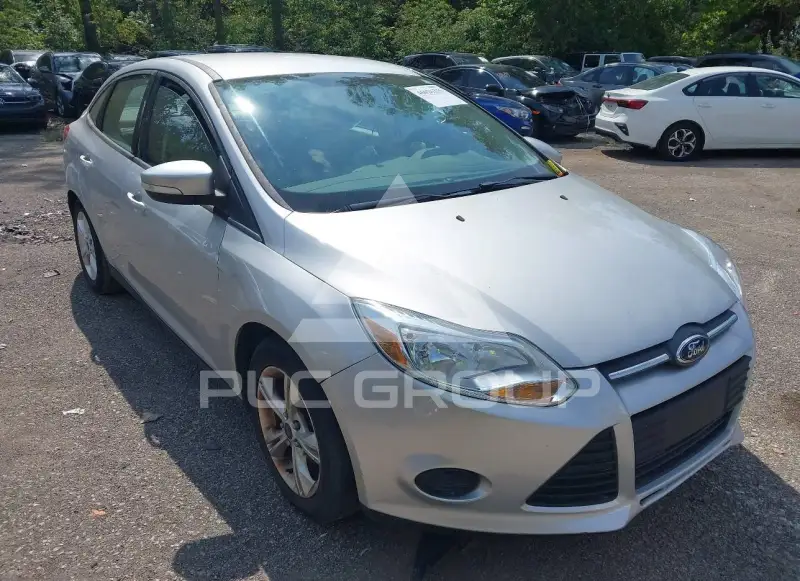 2014 Ford FOCUS фото