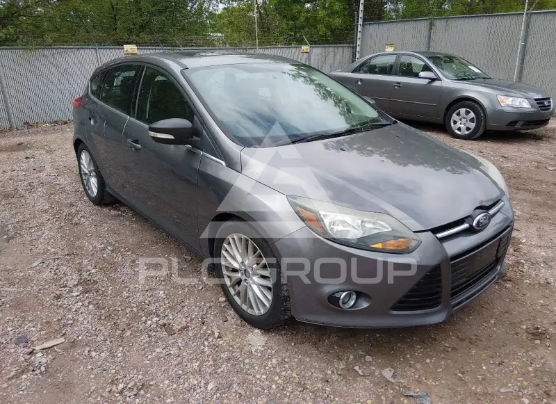 2014 Ford FOCUS фото