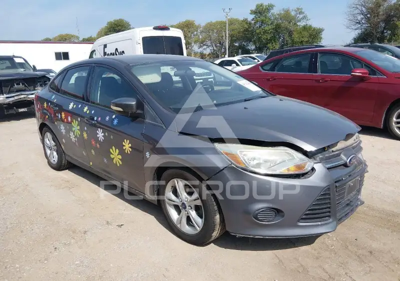 2014 Ford FOCUS фото