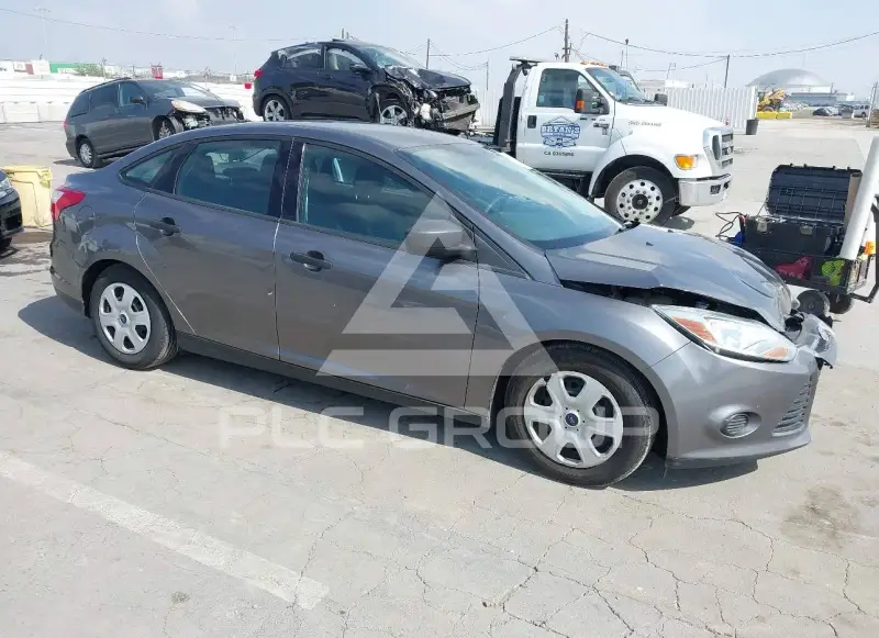 2014 Ford FOCUS фото