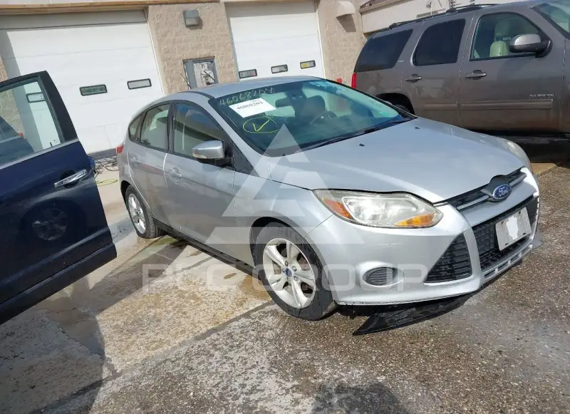2014 Ford FOCUS фото