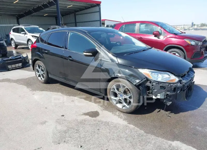 2014 Ford FOCUS photo