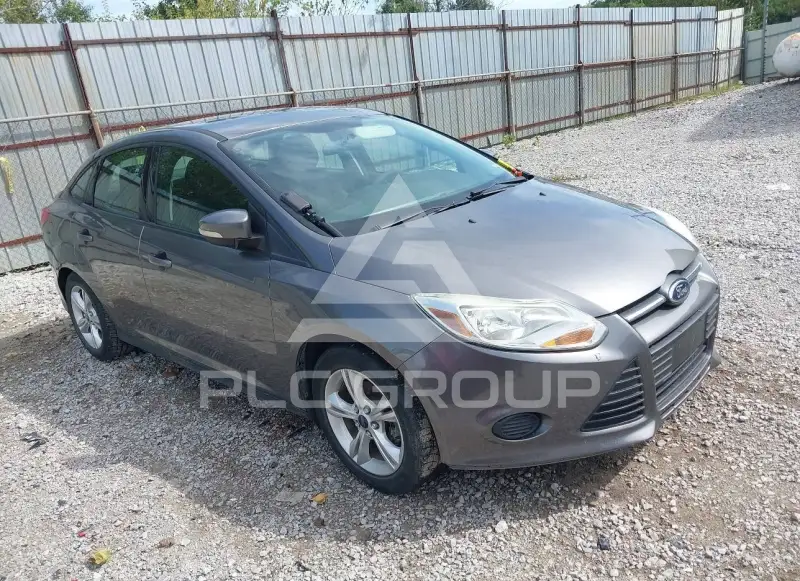 2014 Ford FOCUS photo