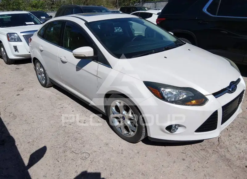 2014 Ford FOCUS фото