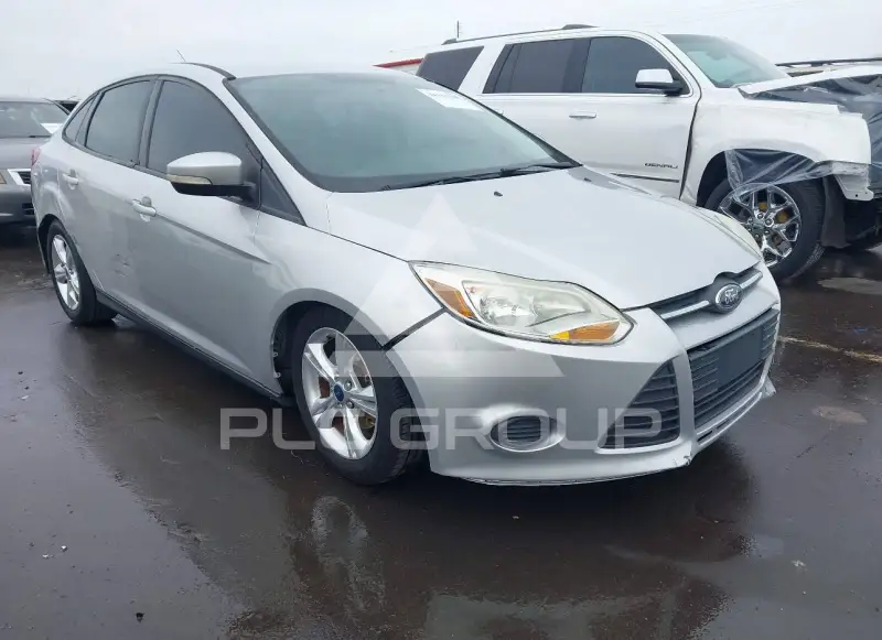 2014 Ford FOCUS photo