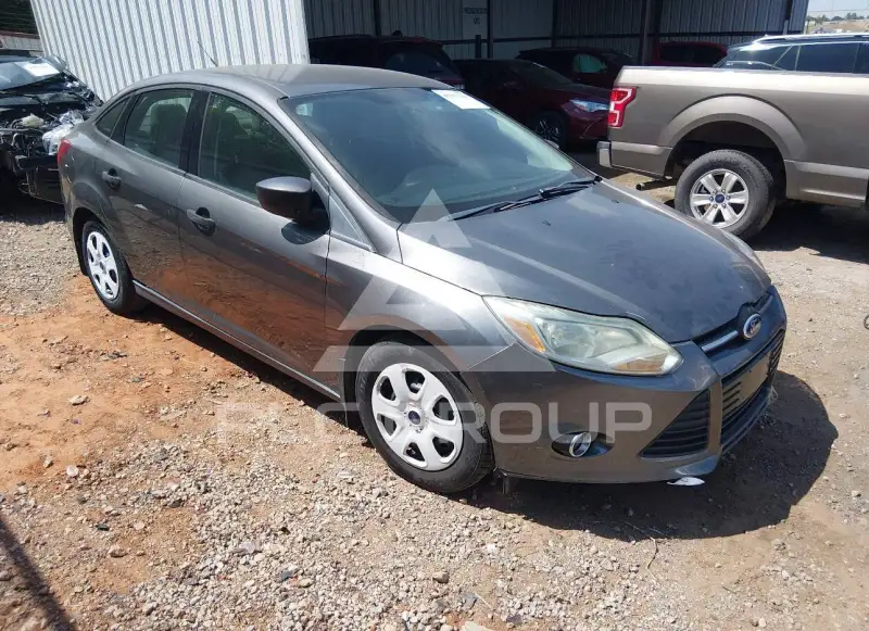 2014 Ford FOCUS photo