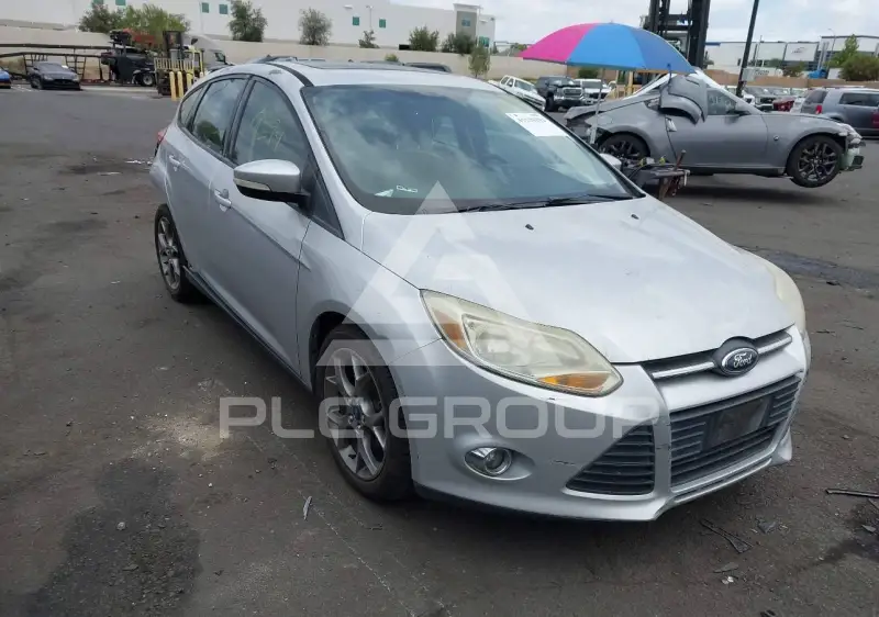 2014 Ford FOCUS фото