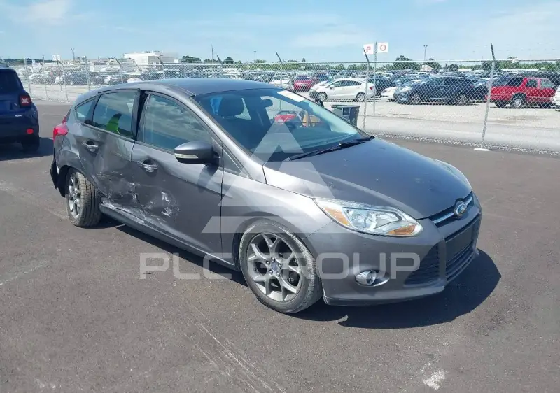 2014 Ford FOCUS фото