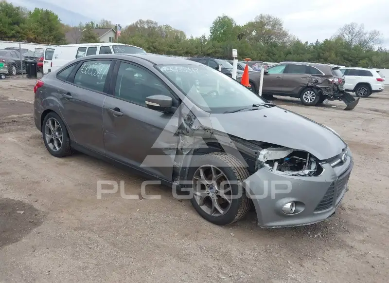 2014 Ford FOCUS photo