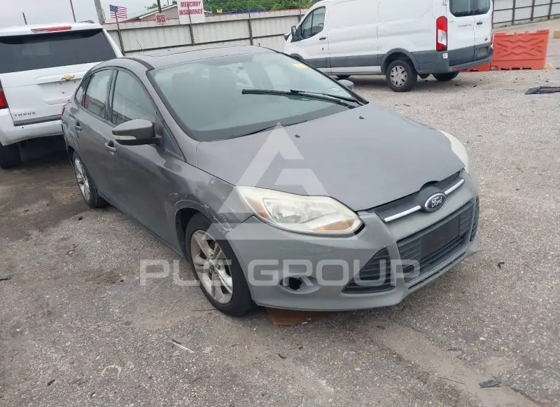 2014 Ford FOCUS photo
