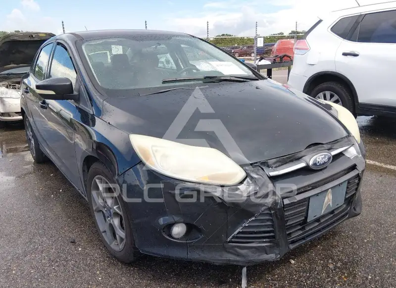 2014 Ford FOCUS photo