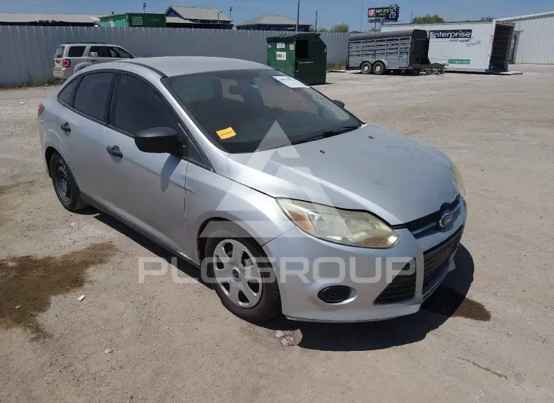 2014 Ford FOCUS photo