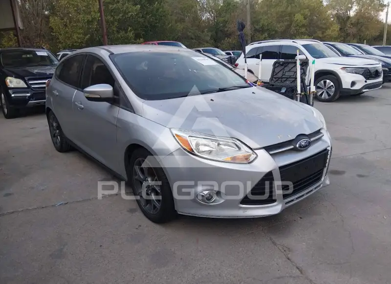 2014 Ford FOCUS фото