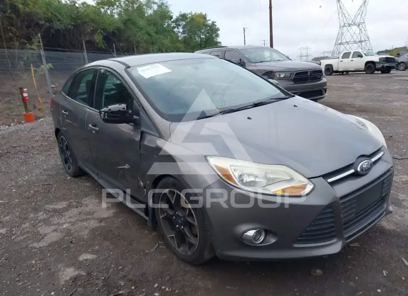2014 Ford FOCUS фото