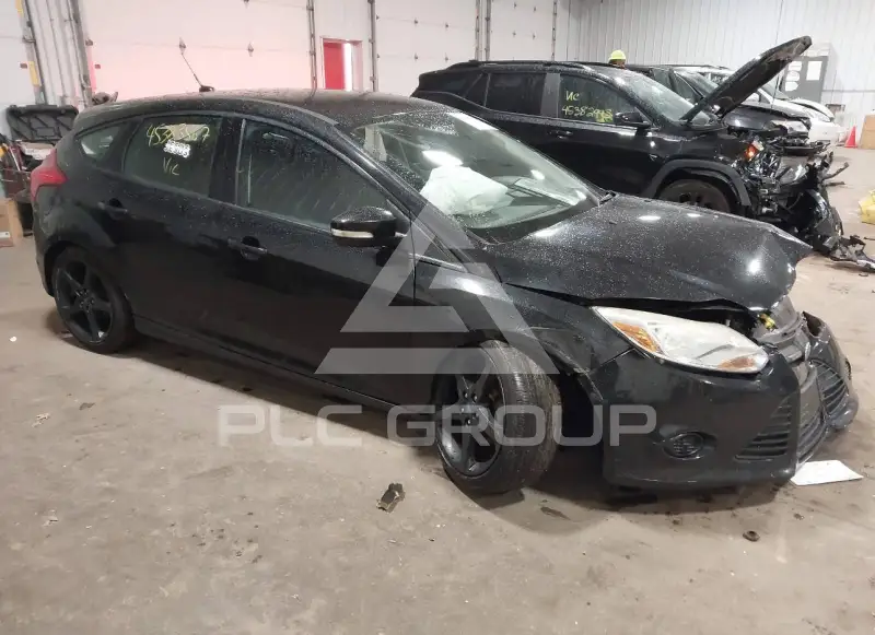 2014 Ford FOCUS фото