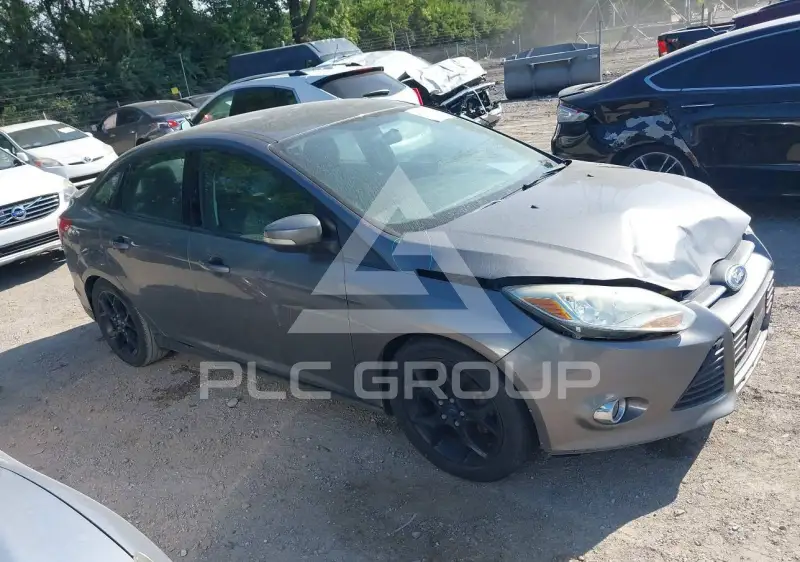 2014 Ford FOCUS фото