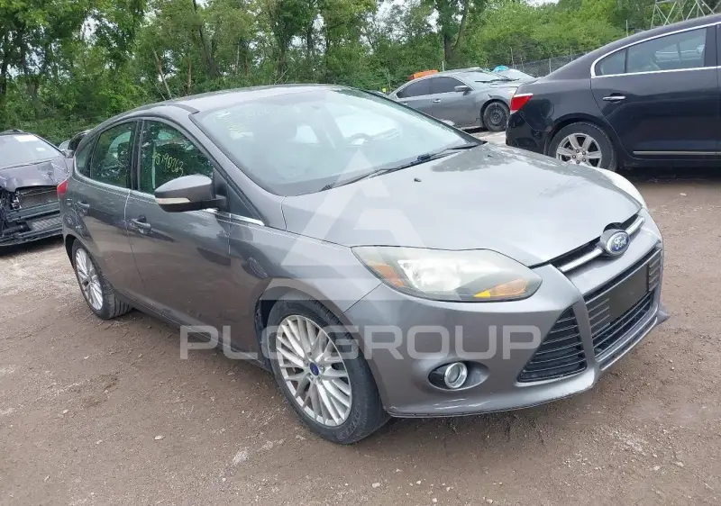 2014 Ford FOCUS фото