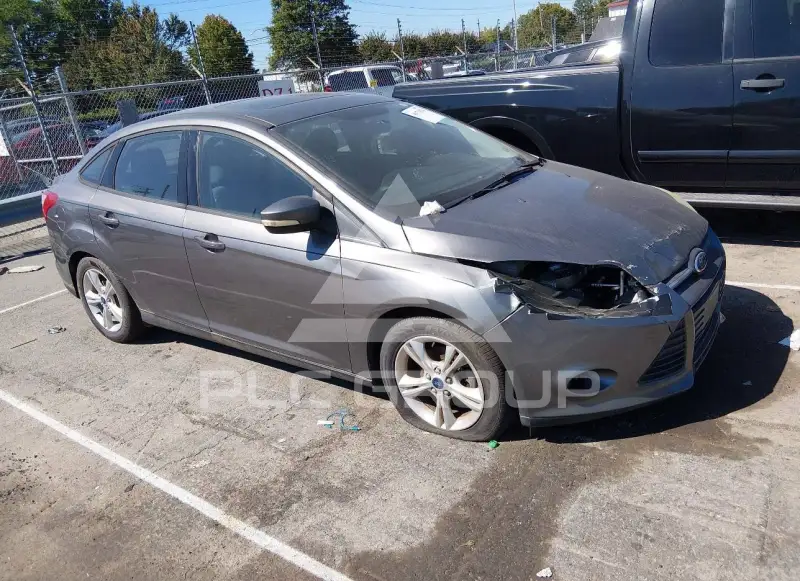 2014 Ford FOCUS фото