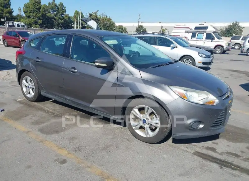 2014 Ford FOCUS фото