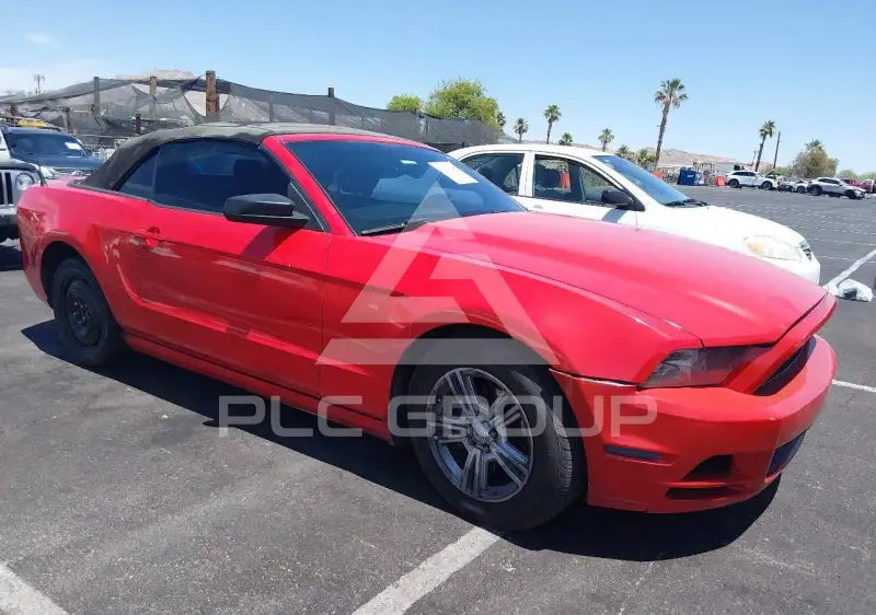 2014 Ford MUSTANG фото