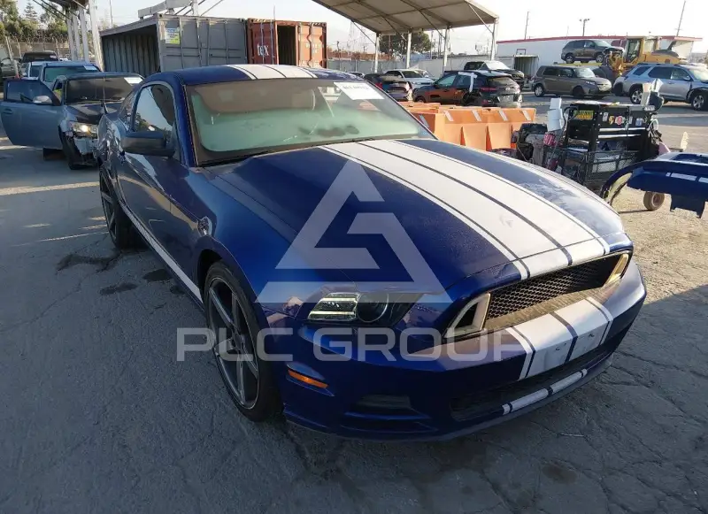 2014 Ford MUSTANG фото