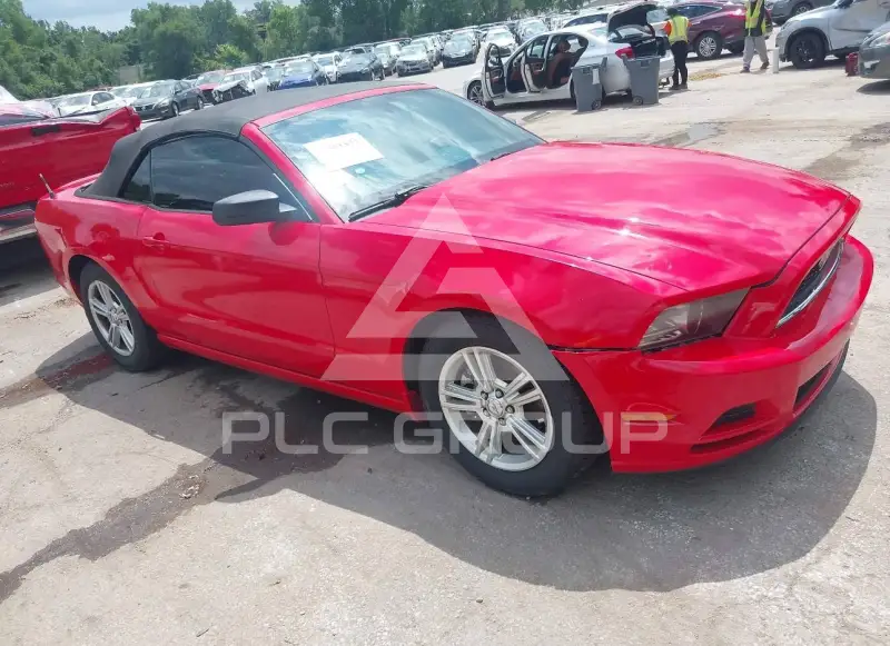 2014 Ford MUSTANG фото