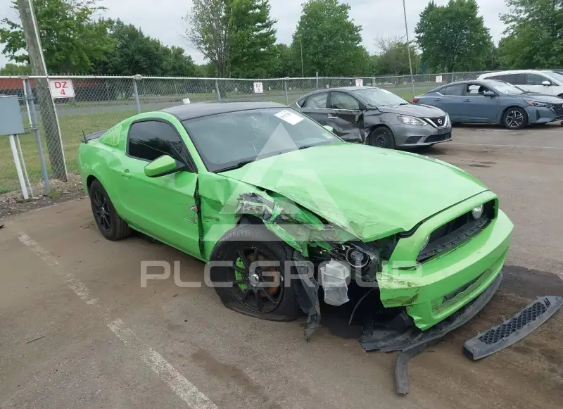 2014 Ford MUSTANG фото