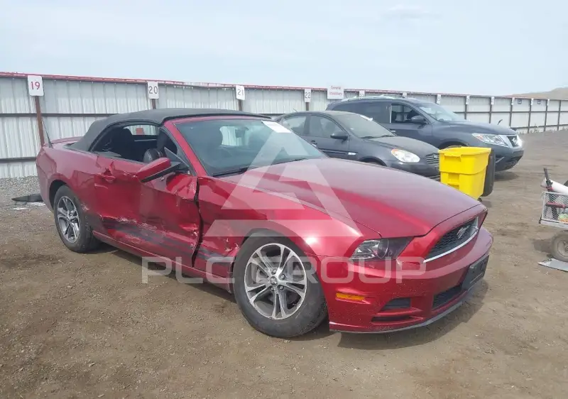 2014 Ford MUSTANG фото