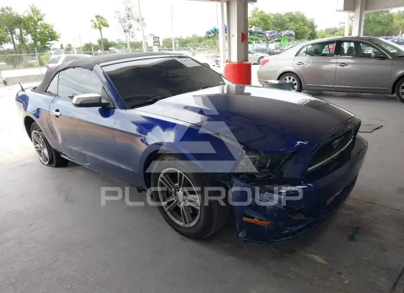 2014 Ford MUSTANG фото
