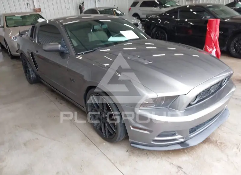 2014 Ford MUSTANG фото