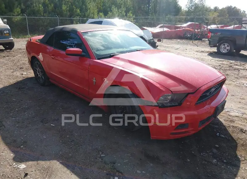 2014 Ford MUSTANG photo