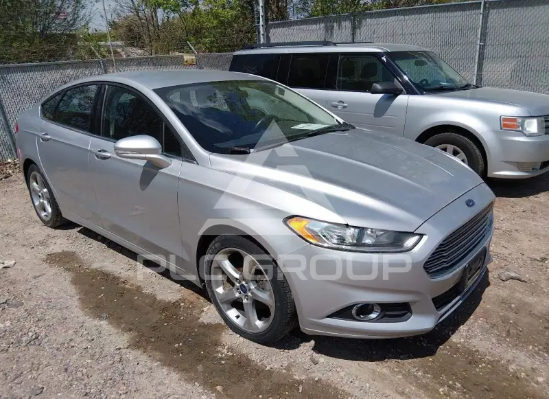 2014 Ford FUSION photo