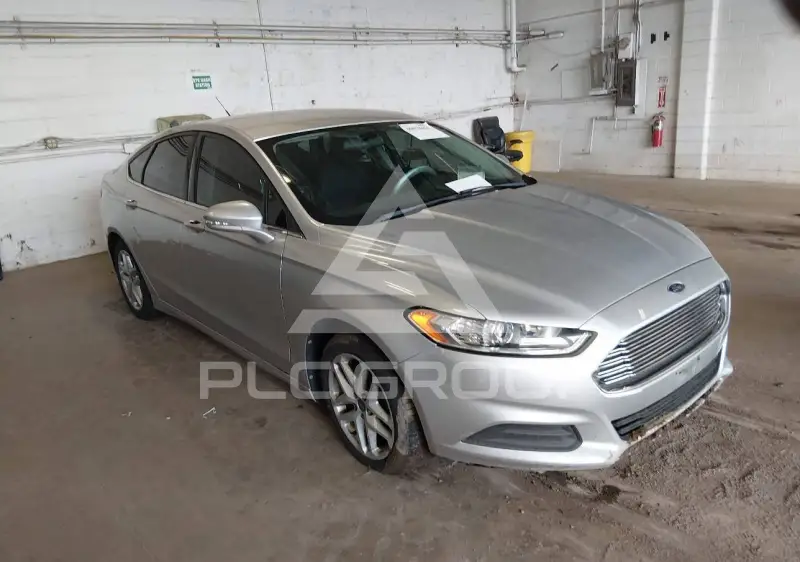 2014 Ford FUSION photo