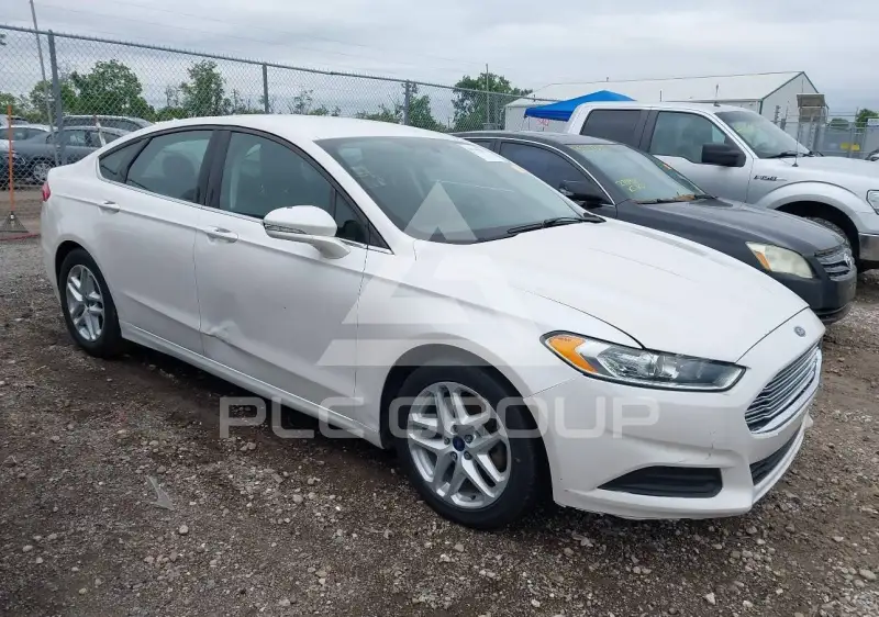 2014 Ford FUSION photo