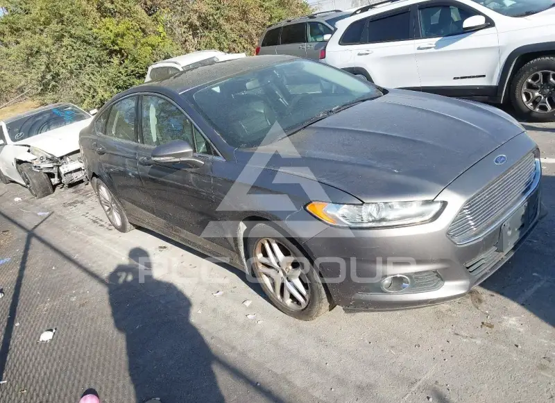 2014 Ford FUSION photo