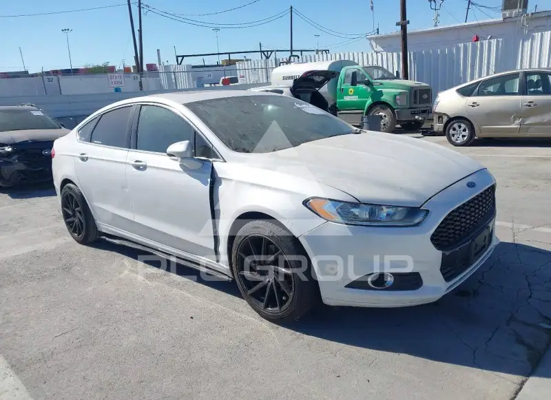 2014 Ford FUSION photo