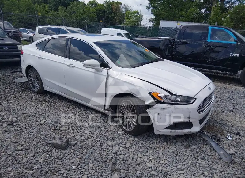 2014 Ford FUSION photo