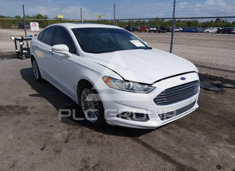 2014 Ford FUSION photo