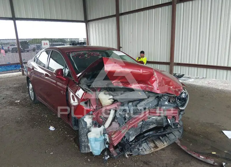 2014 Ford FUSION photo