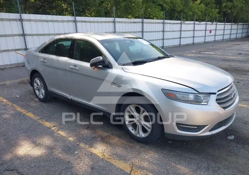 2014 Ford TAURUS фото