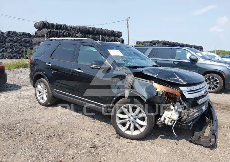 2014 Ford EXPLORER photo