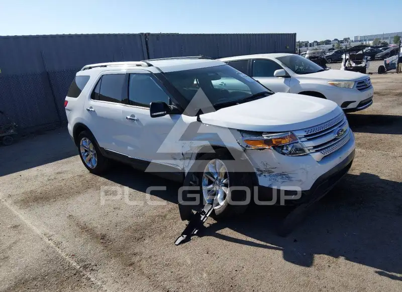 2014 Ford EXPLORER фото