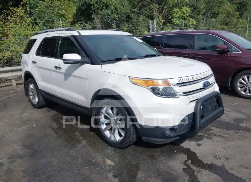 2014 Ford EXPLORER фото