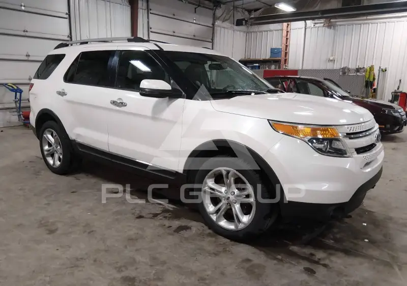 2014 Ford EXPLORER фото