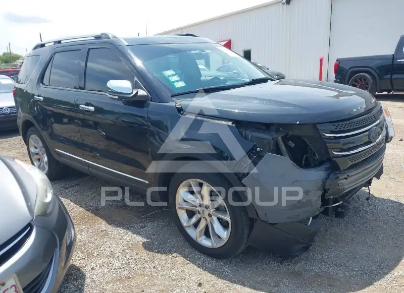 2014 Ford EXPLORER photo